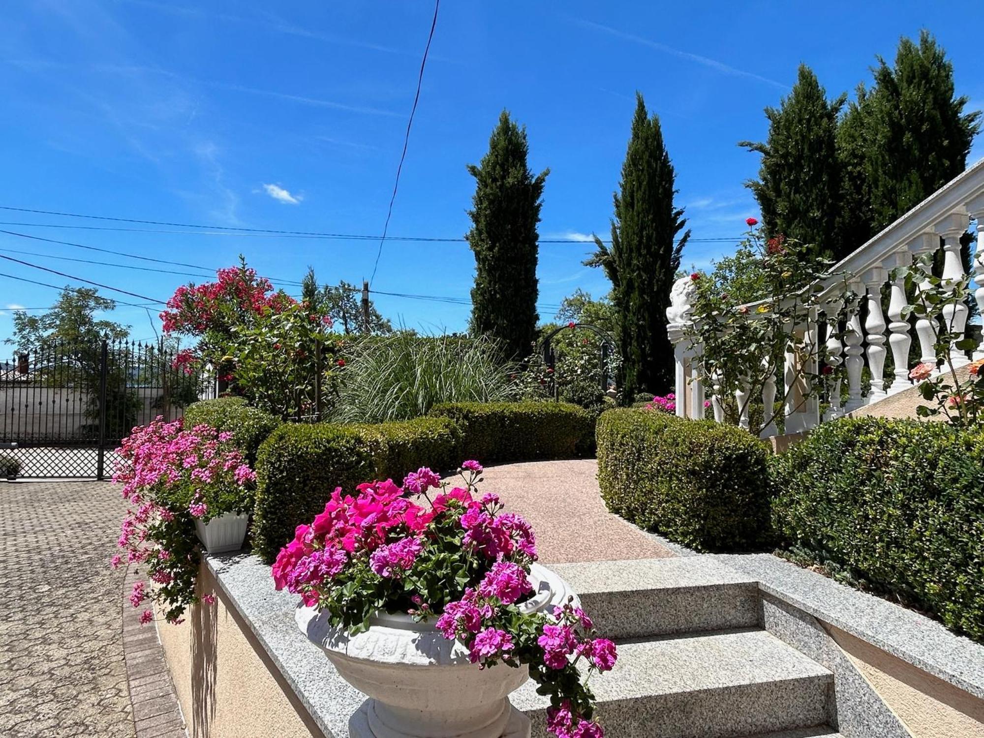 Holiday Home Villa Romantica Sveti Filip i Jakov Bagian luar foto
