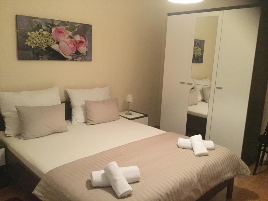 Holiday Home Villa Romantica Sveti Filip i Jakov Bagian luar foto
